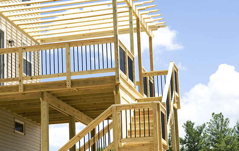 screw piles for balconies to stabilize the structure